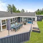 Dom wakacyjny Pet Friendly In With Sauna *