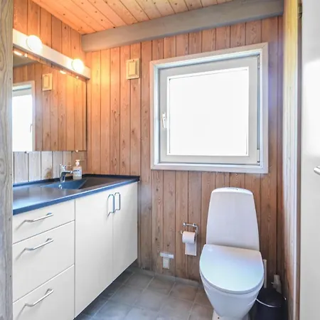 4 Bedroom Stunning In Fjerritslev Casa vacanze