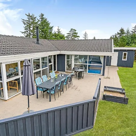 Vakantiehuis Pet Friendly In With Sauna *